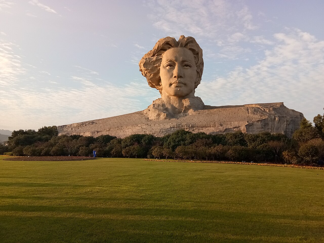 Changsha: Young Mao Zedong statue, Orange Isle, Changsha